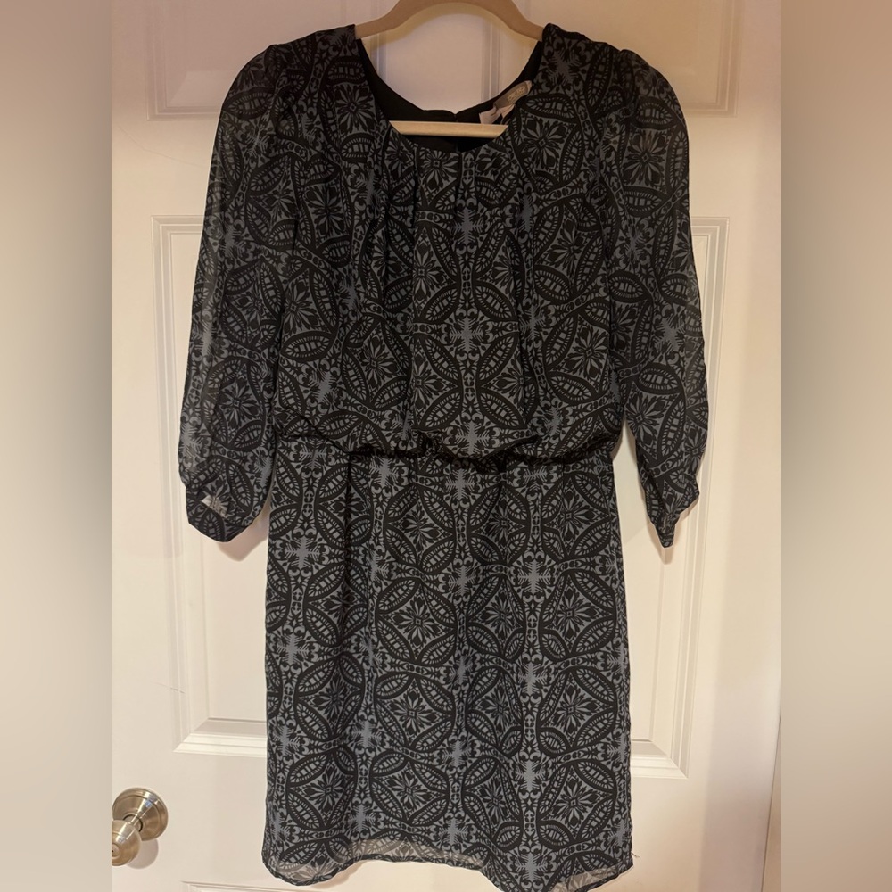 Forever 21 Grey and Black Contemporary Dress Size Medium